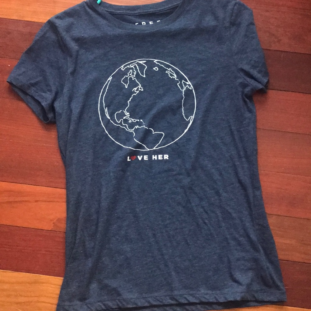 Short sleeve t-shirt